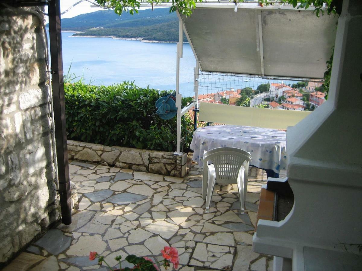 Luxury 1 Bedroom Apartment In Rabac Exterior foto